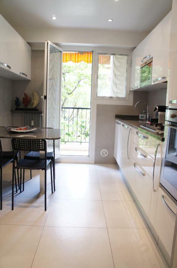 Les Glycines Apartment Menton Luaran gambar